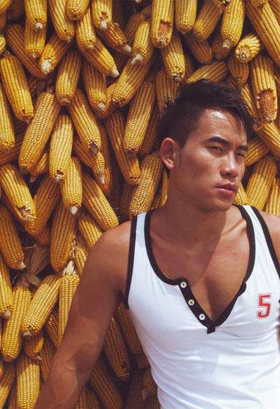 杜达雄的中国男模程东个性写真图片