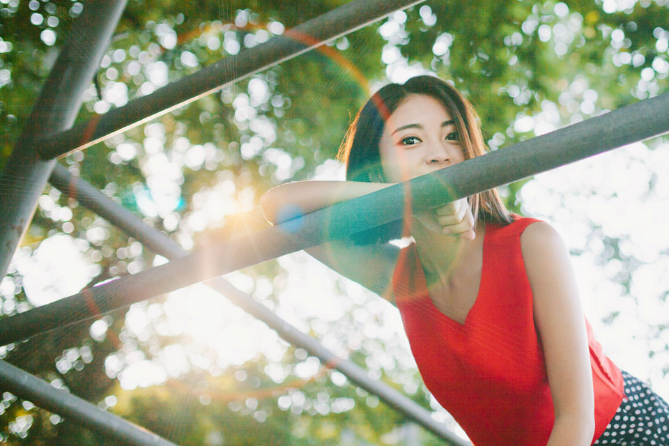 甜美少女的户外靓丽