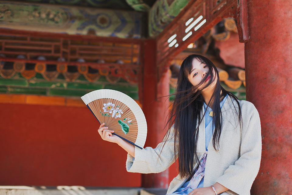 扇子姑娘的唯美写真