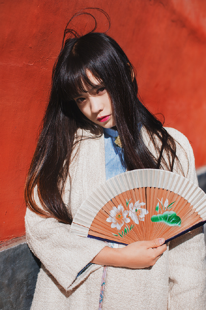 扇子姑娘的唯美写真