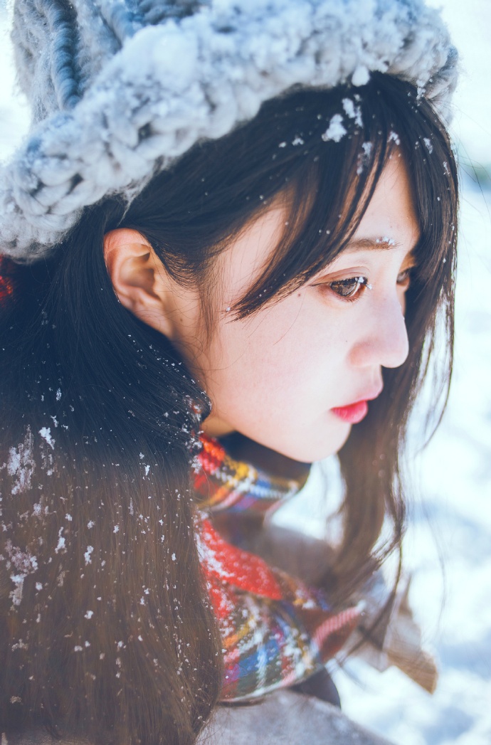 清纯甜美的雪国少女