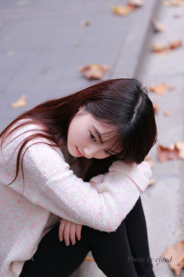 清纯美女清澈秋意