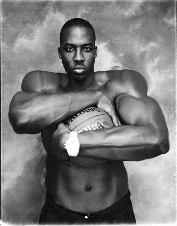 NBA魔兽霍华德肌肉写真图片