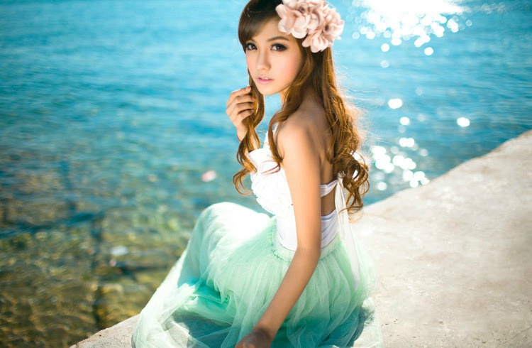 可爱清纯的小女神曹安娜唯美写真