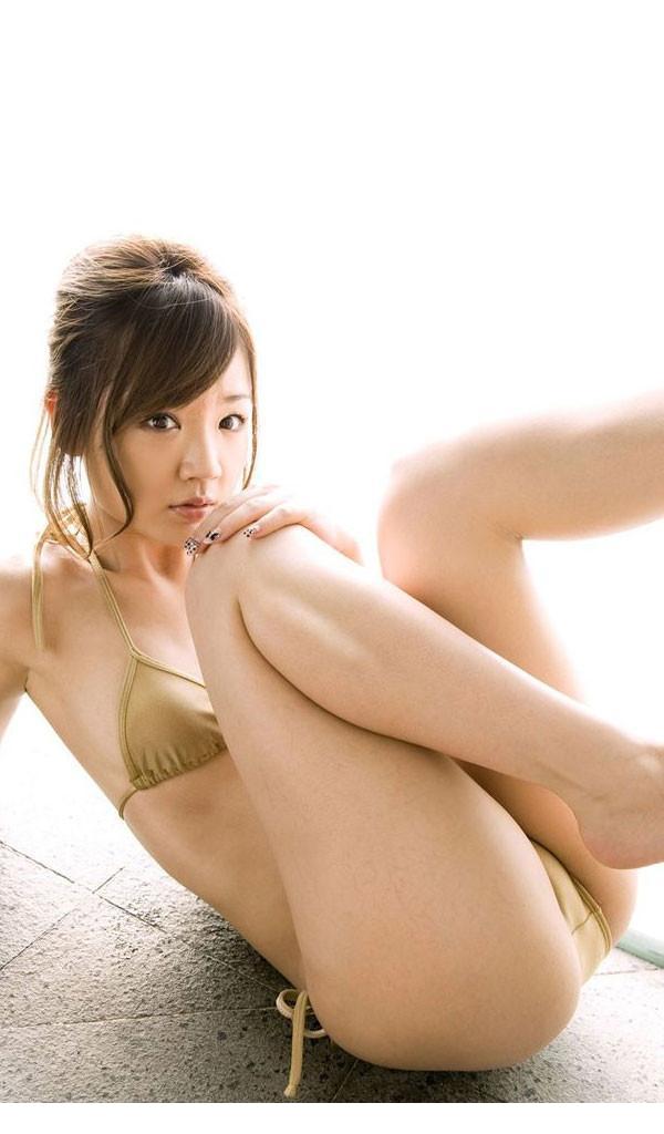 日本美女谷麻纱美可爱与性感并存