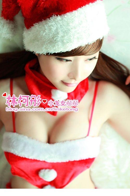 小龙女林柯彤性感可爱圣诞公主图片