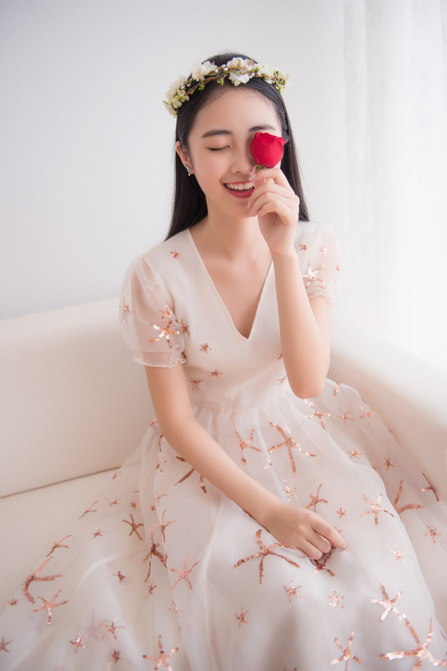 二十岁的你笑颜如花清新唯美