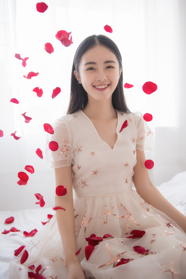 二十岁的你笑颜如花清新唯美