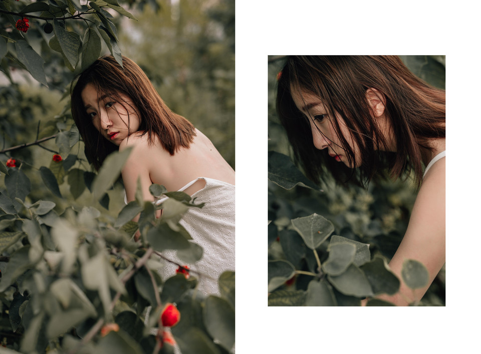 气质美女清晨森林漫步