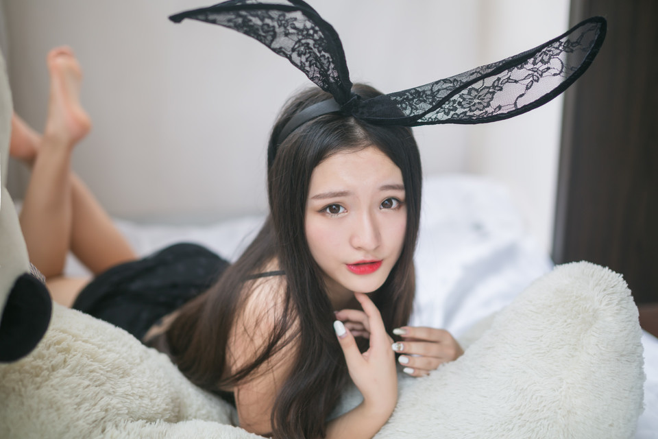 可爱兔女郎黑丝写真