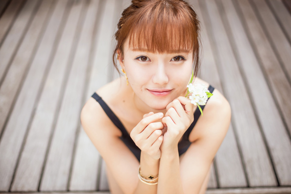 清纯泳装少女的夏日