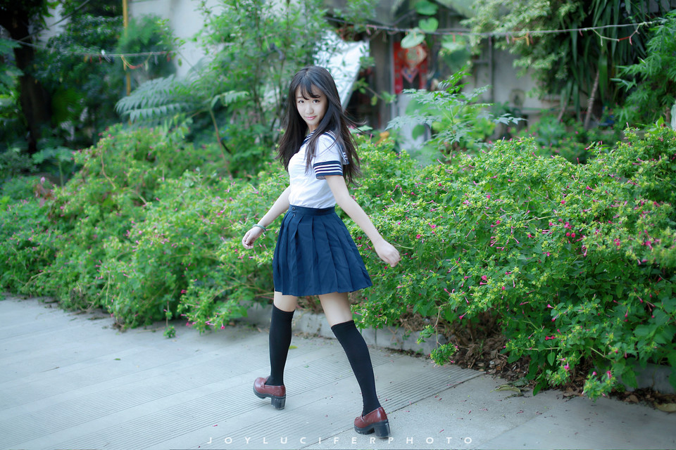 清新校服女生的清凉夏日