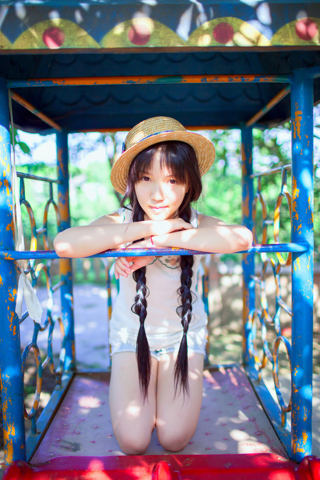 清新马尾辫少女的夏季