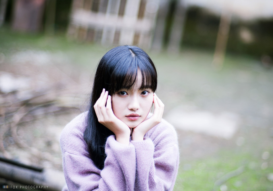 文艺长发姑娘纯美清新