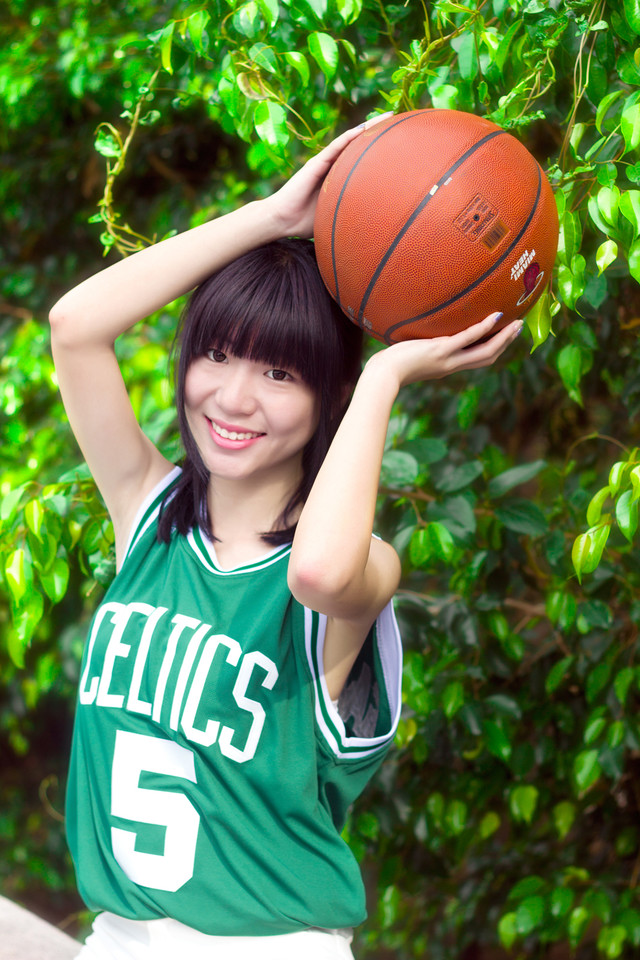 校园篮球少女清新动人