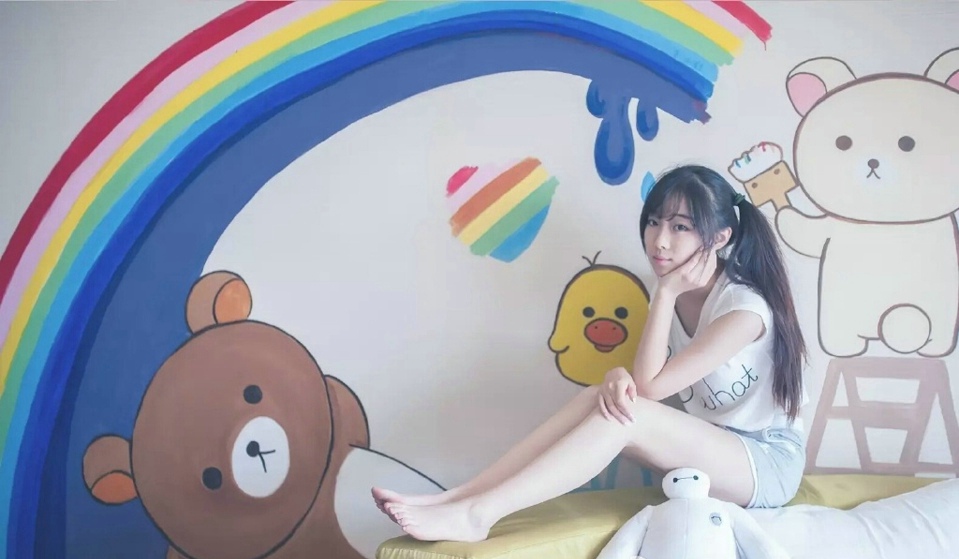 马尾长腿妹子清纯可爱