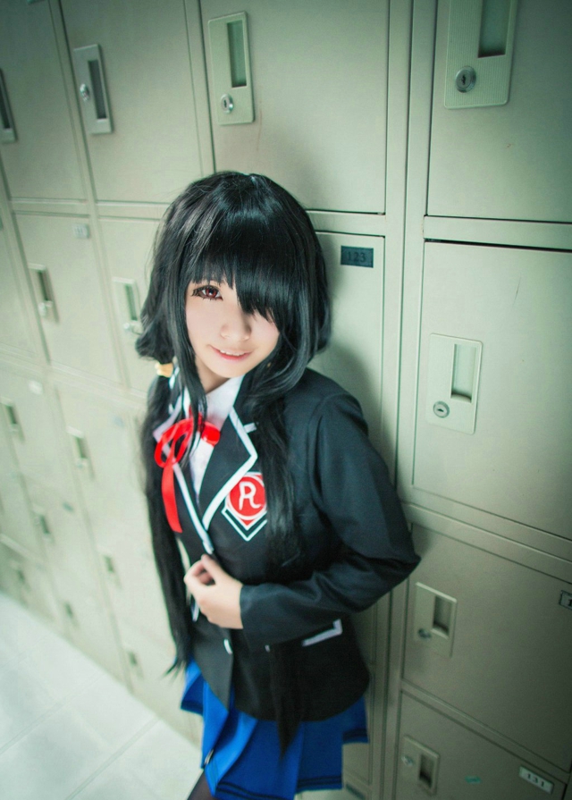 长发美眉黑丝迷情cosplay