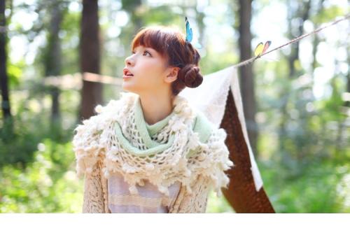 可爱森林小魔女甜美写真