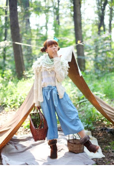 可爱森林小魔女甜美写真