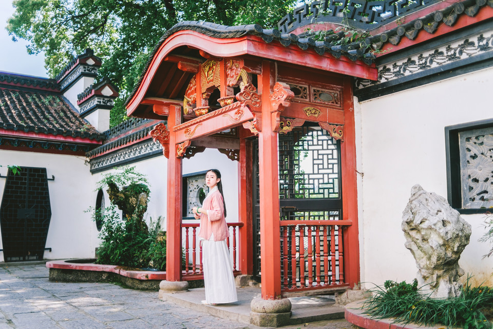 古装美女纯净温婉如玉