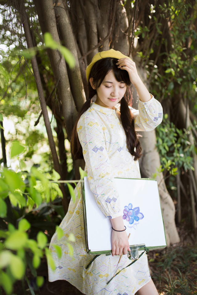 清纯美女初恋般清新可爱