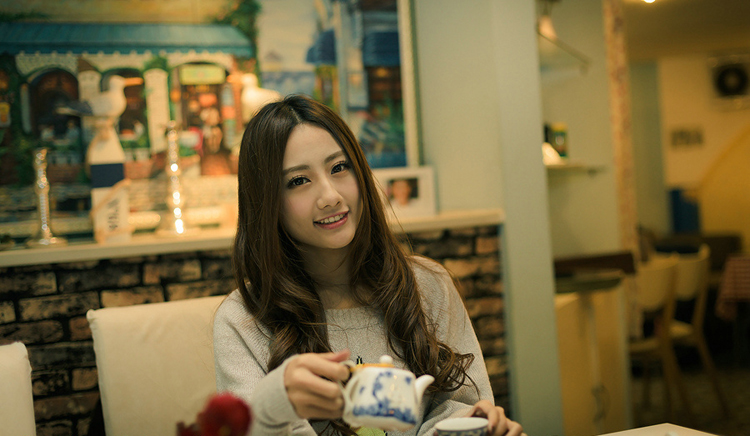 高颜值气质咖啡店老板清新可爱唯美写真