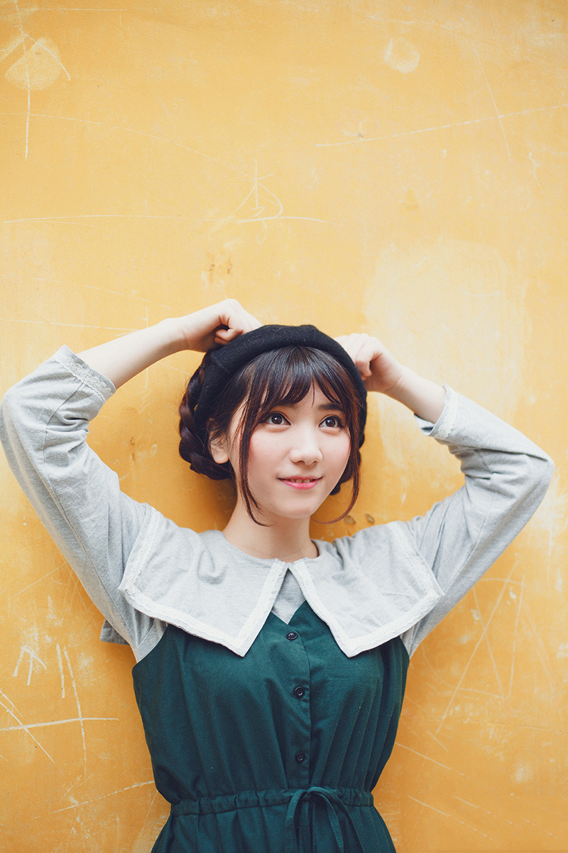 清新少女操场写真清纯美丽可爱迷人