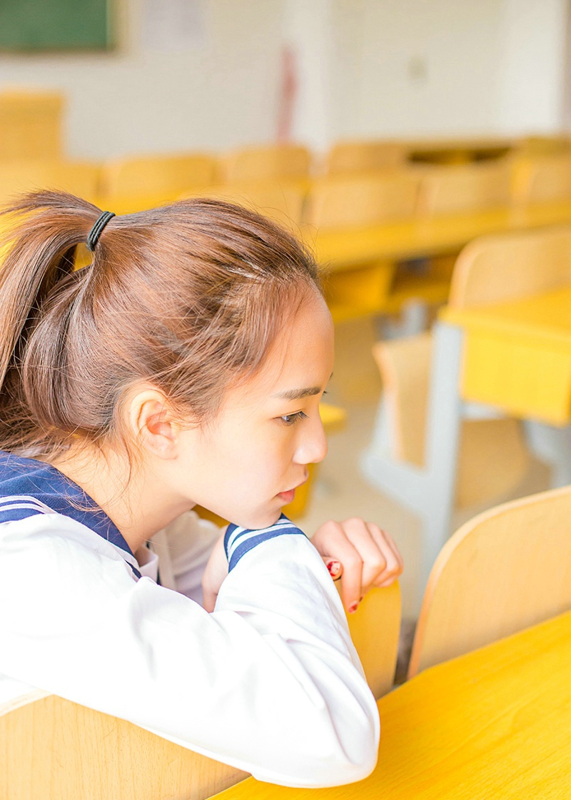 养眼校园美女马尾带你一起回忆学生时光