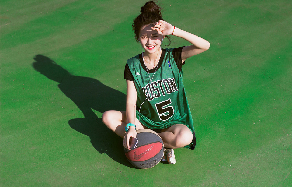 篮球少女青春写真活力四射