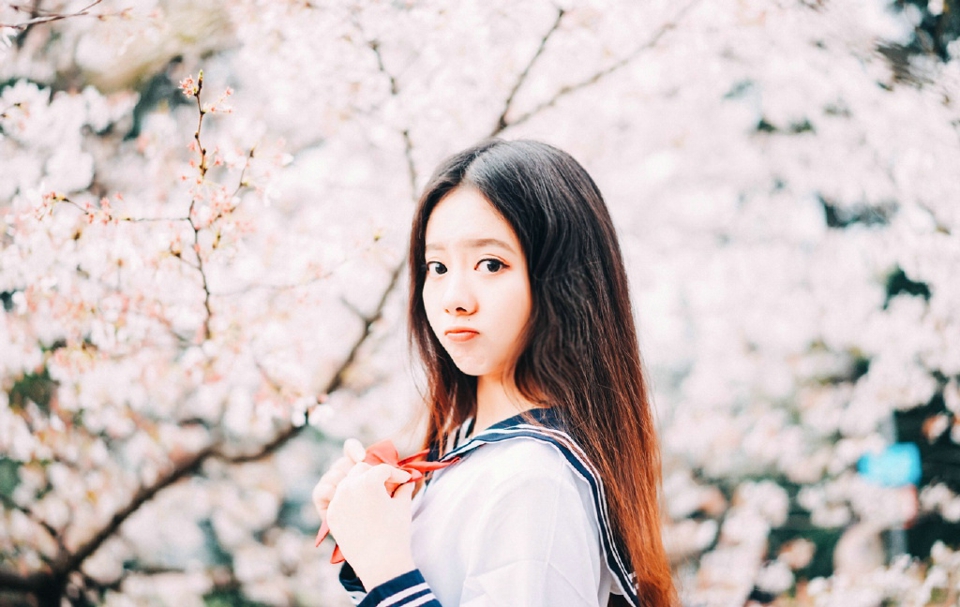 清新校花美女校园青春阳光活力十足