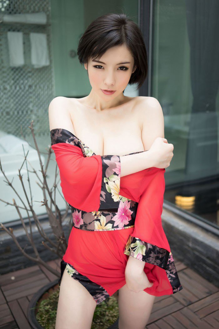 Rosa小猫咪和服性感写真诱惑无限