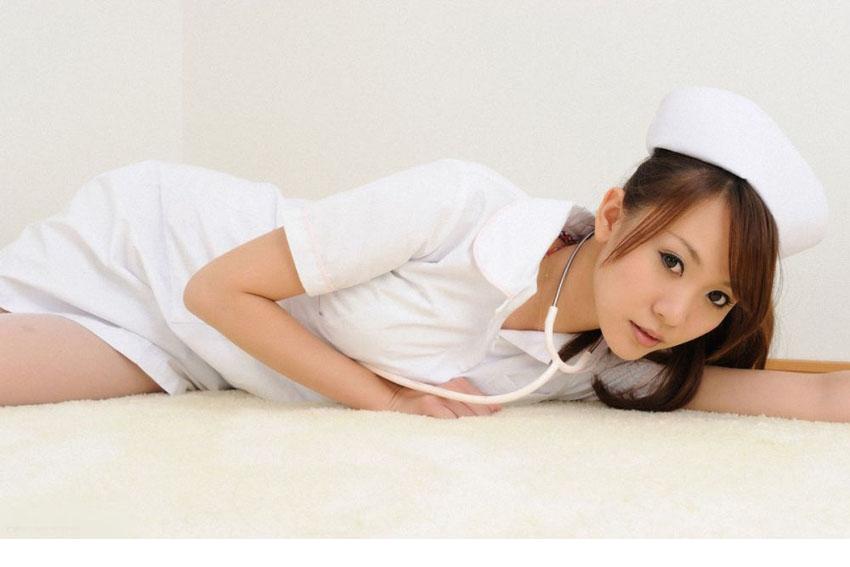 实习美女护士纯情俏皮制服诱惑