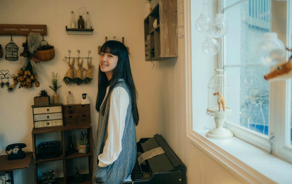 音乐少女私房素颜森系柔美文静可爱