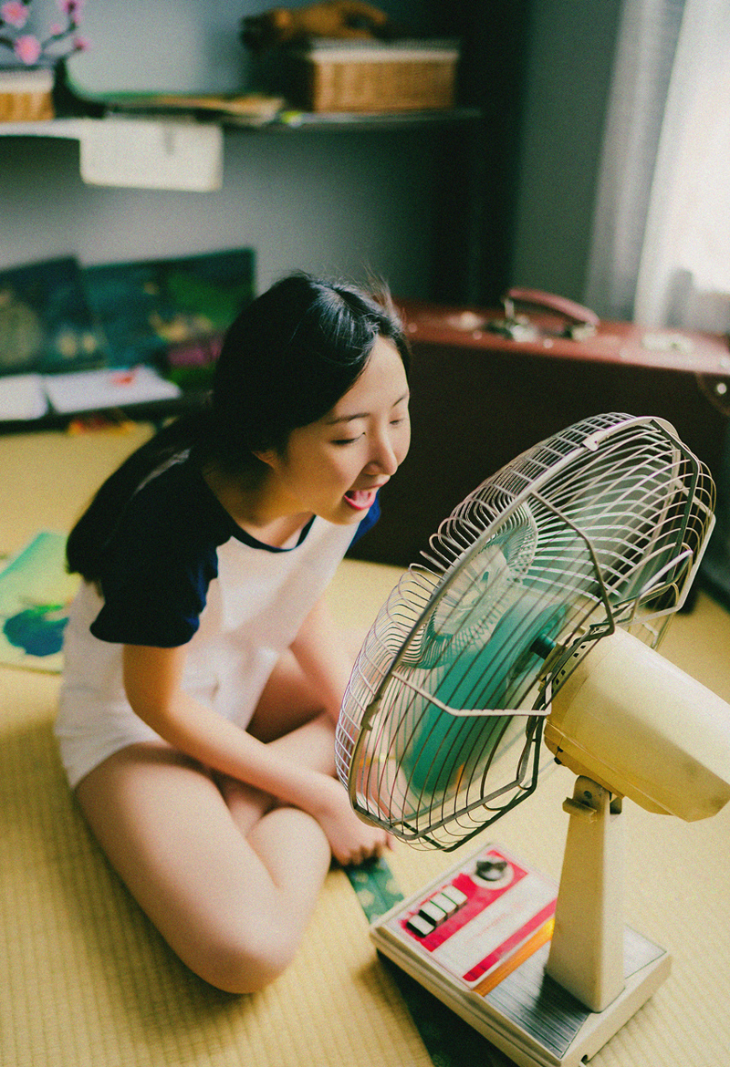 率性美女清凉夏日休闲写真