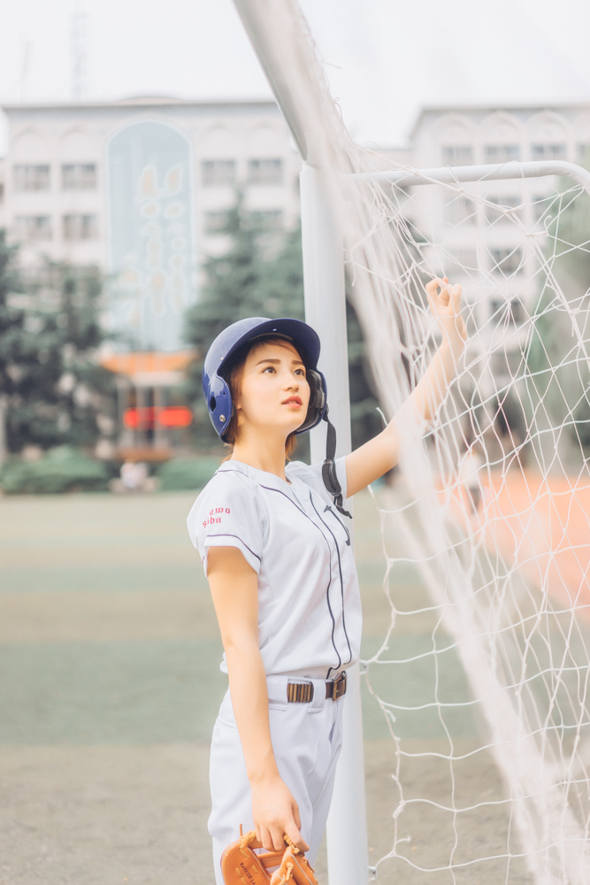 棒球少女可爱写真清新可人