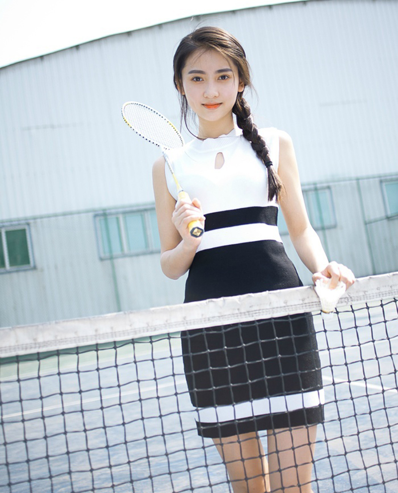 羽毛球少女运动清凉活力写真