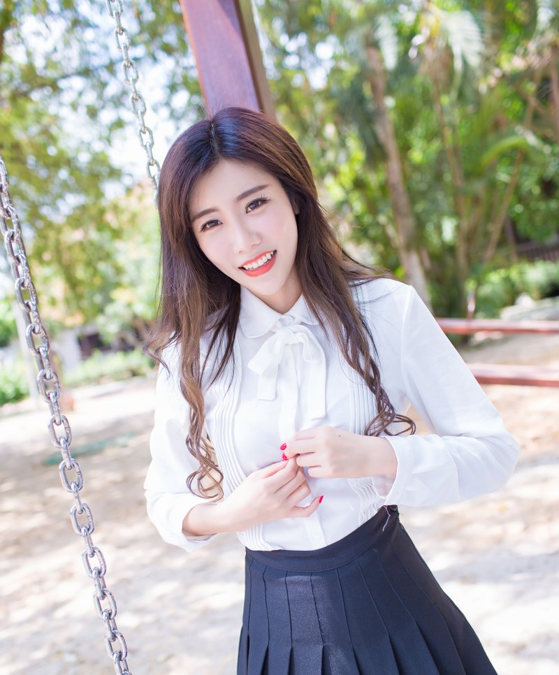 美女嫩妹程小烦不烦小清新写真