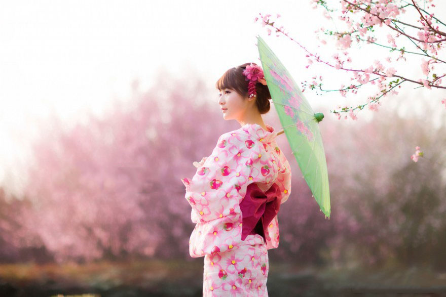 美丽如画的和服少女白皙清新靓丽写真
