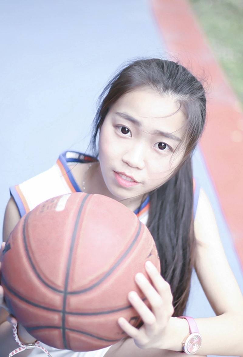 活力篮球少女球场运动活力写真