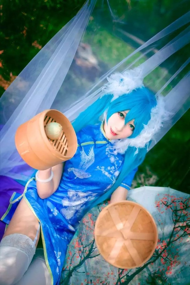 初音miku清纯旗袍甜美白丝cosplay写真