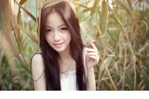 清纯粉粉90后小女生清秀迷人图片