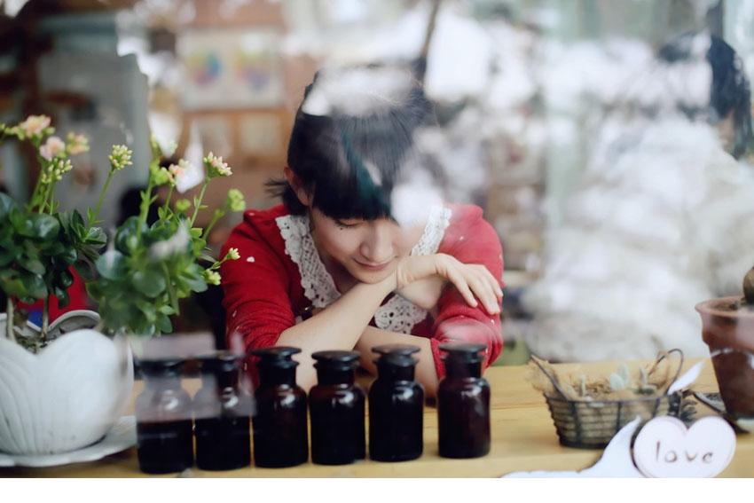 清新治愈系美女甜美可人