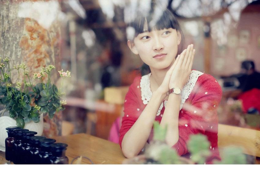 清新治愈系美女甜美可人
