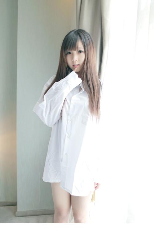 90后清纯美女迷人生活私房图片