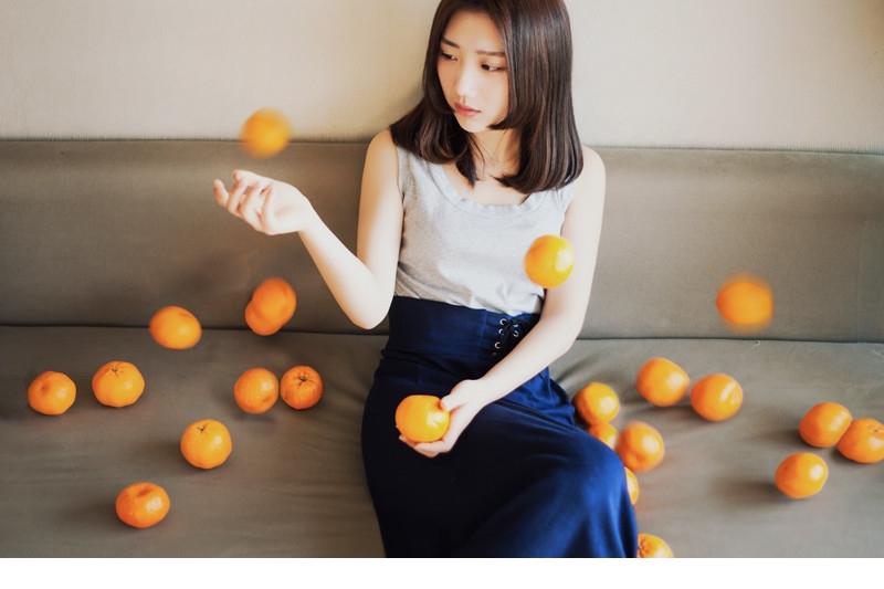 娇媚小MM唯美私房：冬天的橘子