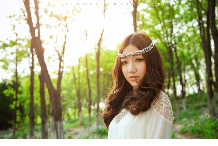 森林的小精灵清新甜美如邻家小妹