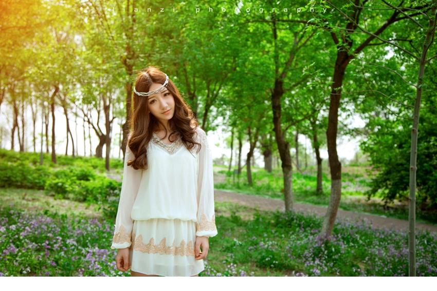 森林的小精灵清新甜美如邻家小妹