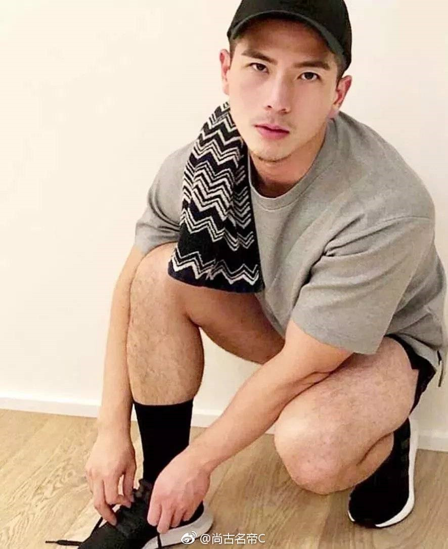 中国男模写真肌肉帅哥照片