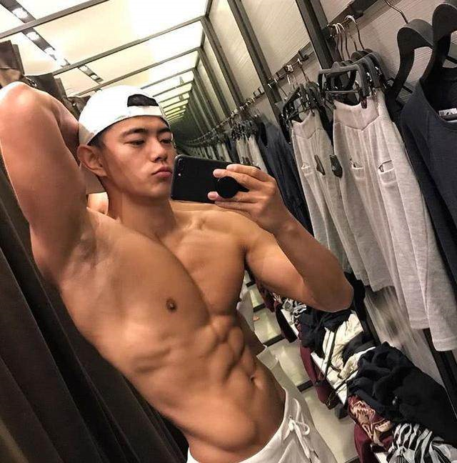 性感诱人的欧美帅哥艺术图片大全