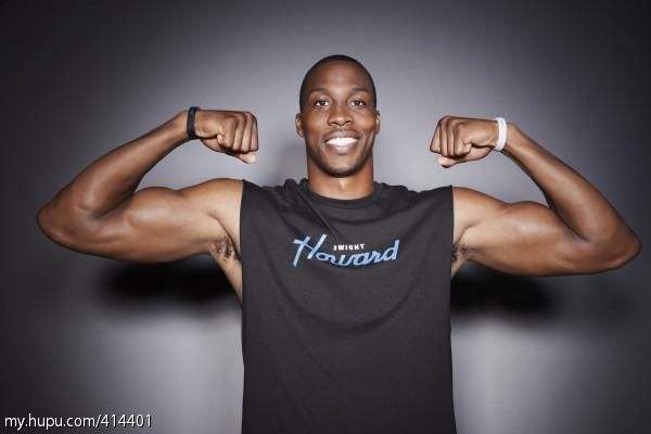 NBA魔兽霍华德肌肉写真图片